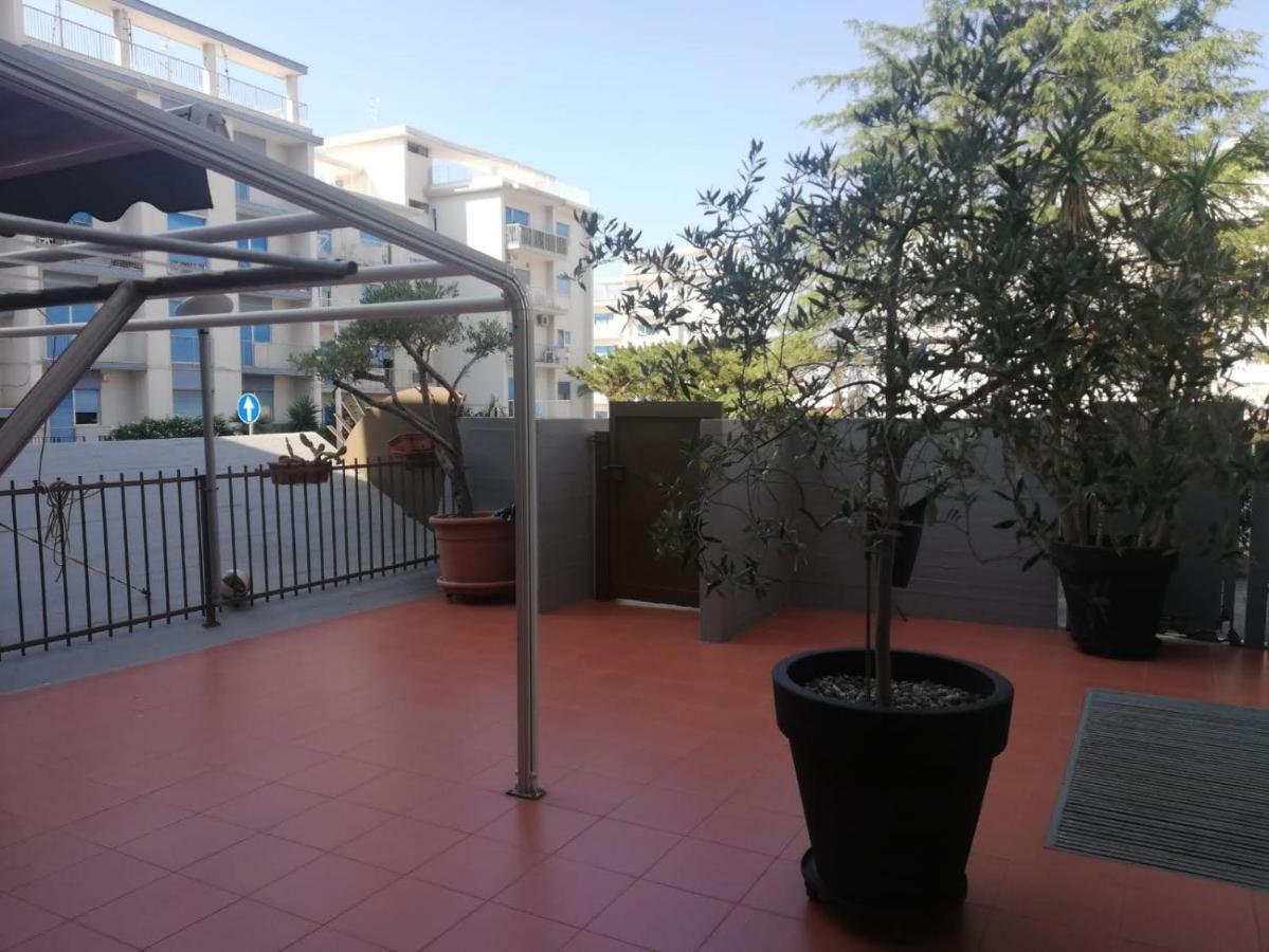 Casa Rosso Corallo Monopoli Exterior foto